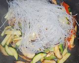 Foto del paso 4 de la receta: Hígado de cordero y fideos de arroz