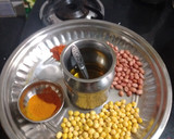 கத்தரிக்காய் ஸ்டஃப்டு பொரியல் ரெசிபி ஸ்டேப் 1 புகைப்படம்
