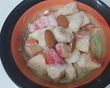 A picture of step 2 of Apple banana cream chaat.