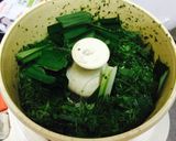 Hình bước làm 2 của món Bánh khúc trứng muối