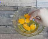 Foto del paso 2 de la receta: Huevos azules revueltos, con tomates cherry