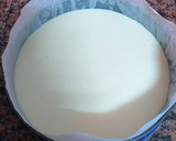 Foto del paso 10 de la receta: Tarta de queso, limón y vainilla con glaseado de pasas al ron