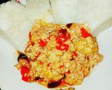 A picture of step 5 of Yam and egg sauce.