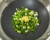 A picture of step 7 of Cabbage Egg Stir Fry.
