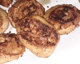 A picture of step 10 of Chicken and potato pinwheel samosa.