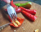 Foto del paso 1 de la receta: Ajíes en aceite 🌶