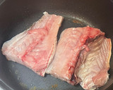 Foto del paso 2 de la receta: Cherne a la espalda