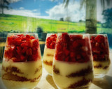 Foto del paso 4 de la receta: Vasitos de limón con fresas
