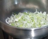A picture of step 2 of ہری پیاز آلو کی ترکاری Potatoes with Spring Onion.