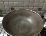 A picture of step 4 of Tomato dry curry.