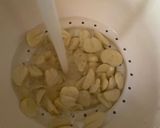 A picture of step 3 of Bagna cauda.