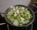 Hình bước làm 2 của món Canh bí đao nấu thịt gà