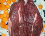 Foto del paso 3 de la receta: Carne al horno con guarnición de papas y huevo