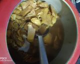 A picture of step 3 of Kathal ki sabzi.