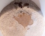Foto del paso 1 de la receta: Pan de masa madre integral