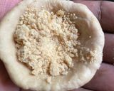 A picture of step 3 of Sattu Kachori.