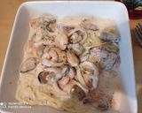 Gluténmentes köles tészta tenger gyümölcseivel recept fázis 1 fotója