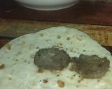 صورة لخطوة 3 من وصفة ساندويتش شاورما دونر تركي باللحمه المفرومه والخبز البيتي 🌮