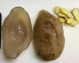 Hình bước làm 1 của món Hải sâm tiềm thuốc bắc