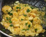 A picture of step 6 of Butter garlic prawn.