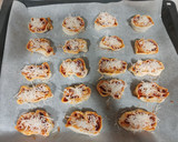 Foto del paso 3 de la receta: Palmeritas de pizza