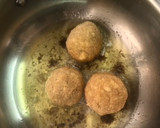 A picture of step 5 of Paneer balls in Alphonso mango Rabdi.