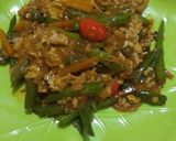Foto langkah ke 4 dari resep Buncis ala Szechuan.