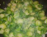 Foto del passaggio 3 della ricetta Broccoletti saltati in padella