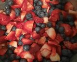 Foto del paso 2 de la receta: Mermelada de frutilla y arándanos