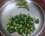 A picture of step 1 of Bhindi Raita.