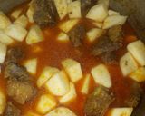 A picture of step 2 of Turnip with mutton.