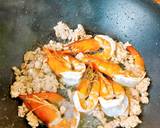 รูปขั้นตอนการทำที่ 2 ของ กระเพรากุ้ง ไข่ดาว