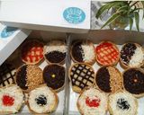 Foto langkah ke 9 dari resep Martabak Manis Mini praktis, empuk, anti gagal.