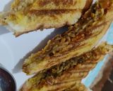 A picture of step 7 of Maggi Veg Grilled Sandwich 🥪.