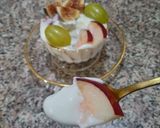 Une image de l'étape 7 de Dessert à fruits de saison et yaourt grec.