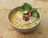 Foto langkah ke 8 dari resep Bihun Ayam Kuah Laksa Devina Hermawan.