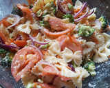 Foto del paso 10 de la receta: Ensalada de moñitos con brócoli