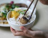 Hình bước làm 4 của món CƠM NHÀ | CÁ NGỪ KHO THƠM & MĂNG TRE