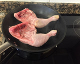 Foto del paso 2 de la receta: Traseros de pollo escabechados