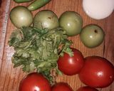 Foto del paso 1 de la receta: Pollo deshebrado a la mexicana