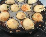 Foto langkah ke 8 dari resep Takoyaki tanpa cetakan.