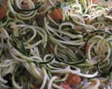 Foto del paso 2 de la receta: Tortilla con fideos de zucchini