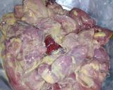 صورة لخطوة 2 من وصفة كبدة دجاج بصوص طماطم
