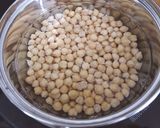 A picture of step 1 of 💚 Channa Masala - Indian Vegetarian Chickpea Curry.