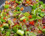Foto del paso 4 de la receta: Llampuga o Pez Limón, en salsa de verduras mediterráneas