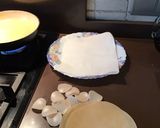 Foto del paso 6 de la receta: Tartar de salmón con pan de gambas