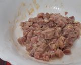 Foto del paso 1 de la receta: Tostas de centeno con guacamole y tartar de atún