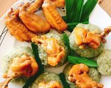 Hình bước làm 3 của món Cánh gà chiên nước mắmXôi lá dứa :)
