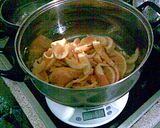 A picture of step 4 of Spoon sweet with the whole orange.