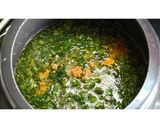 A picture of step 1 of Dal Paalak.